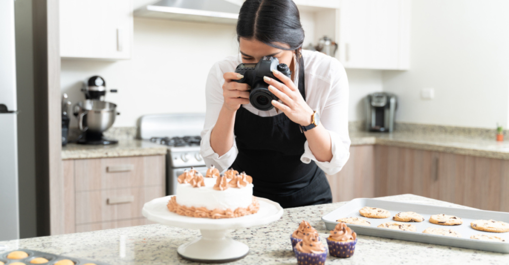 Low-Cost Alternatives for Upcoming Food Bloggers